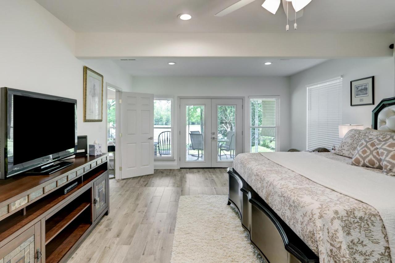 Kingwood Cottage - 10 Mins From Iah - Lake Front Humble Esterno foto