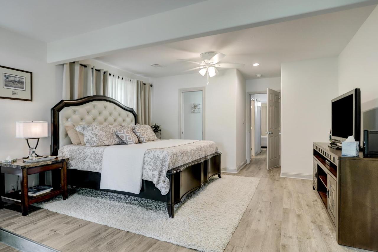 Kingwood Cottage - 10 Mins From Iah - Lake Front Humble Esterno foto
